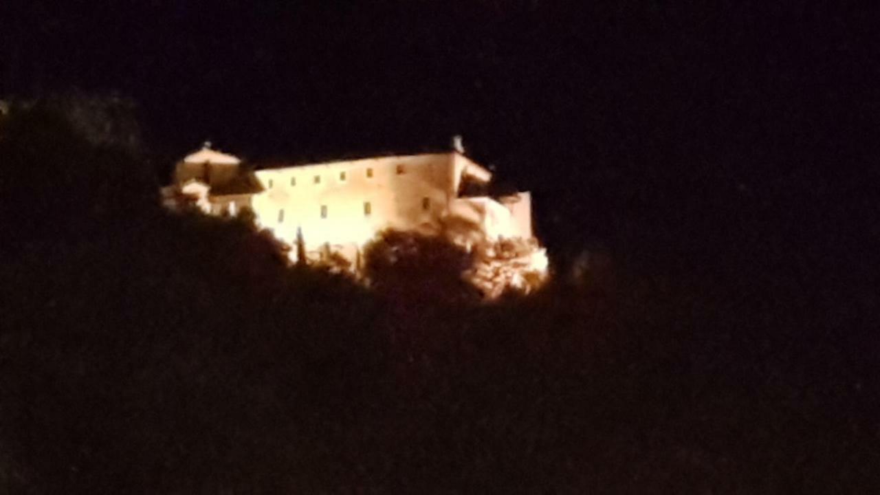 La Casetta Del Pellegrino Apartment Poggio Bustone Bagian luar foto